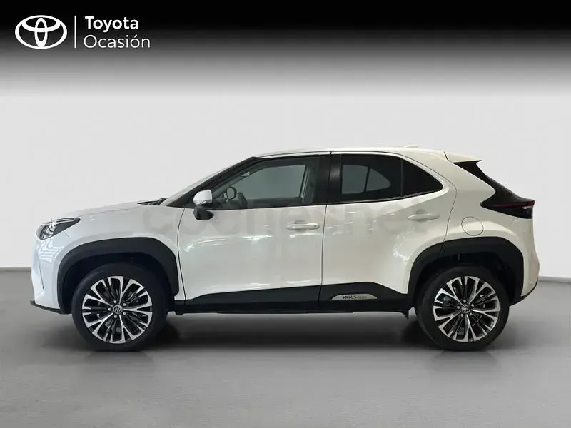 Usado Toyota Yaris Cross Style 116 CV (85 kW) 2021 Blanco SUV