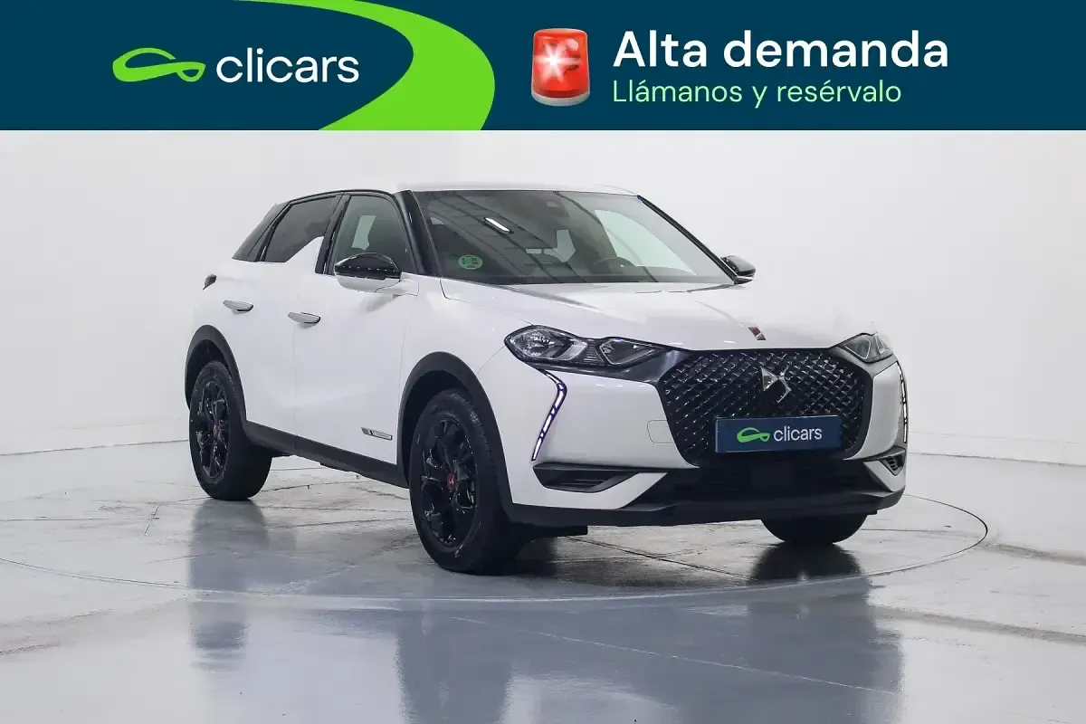 Usado DS Automobiles DS3 Crossback Performance 100 CV (73 kW) 2022 Blanco SUV