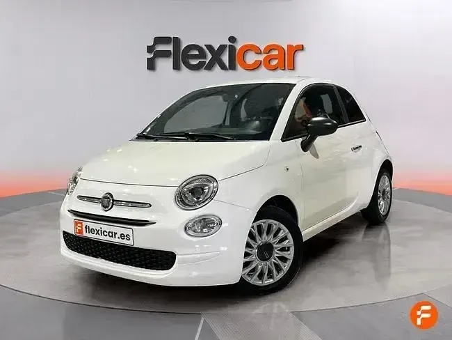 Usado Fiat 500 70 CV (51 kW) 2022 Blanco Utilitario