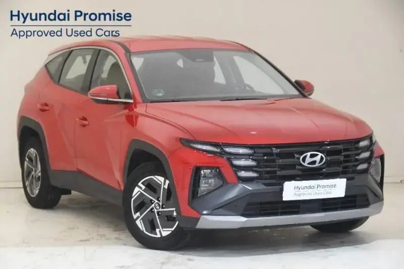 Usado Hyundai Tucson 115 CV (84 kW) 2024 Rojo SUV