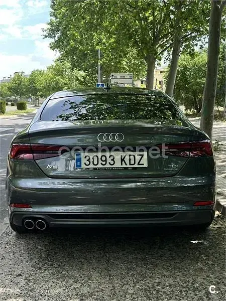 Usado Audi A5 Sportback Sport 218 CV (160 kW) 2017 Gris / plata Utilitario