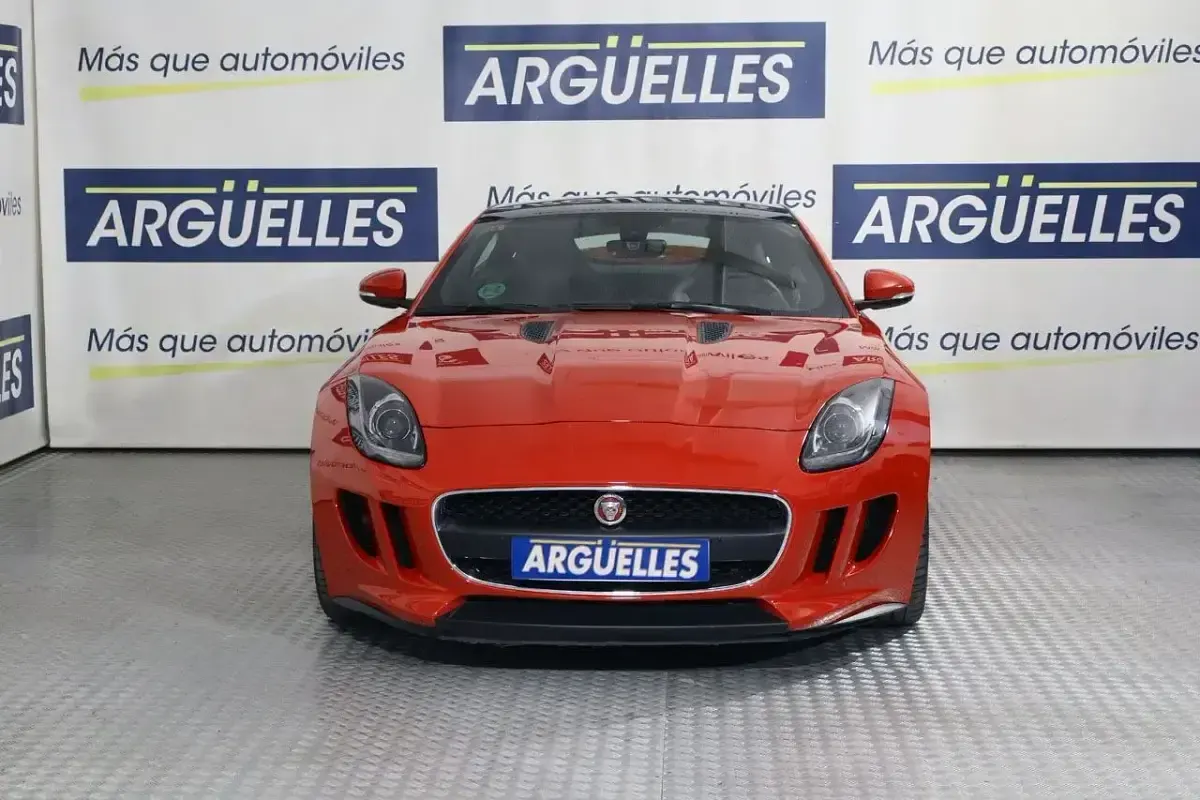 Usado Jaguar F-Type 340 CV (250 kW) 2017 Rojo Coupe
