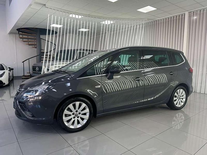 Usado Opel Zafira Eco 131 CV (96 kW) 2015 Gris Monovolumen