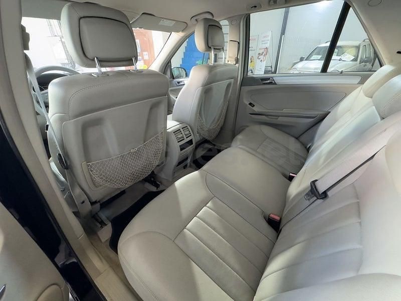Usado Mercedes ML320 Edition 1 224 CV (164 kW) 2008 Blanco SUV
