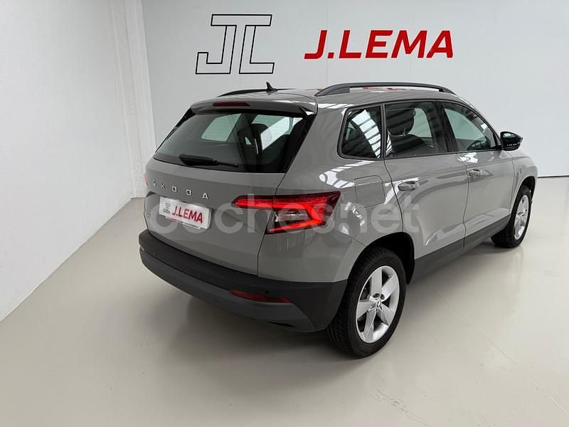 Usado Skoda Karoq Ambition 115 CV (84 kW) 2020 Beige SUV