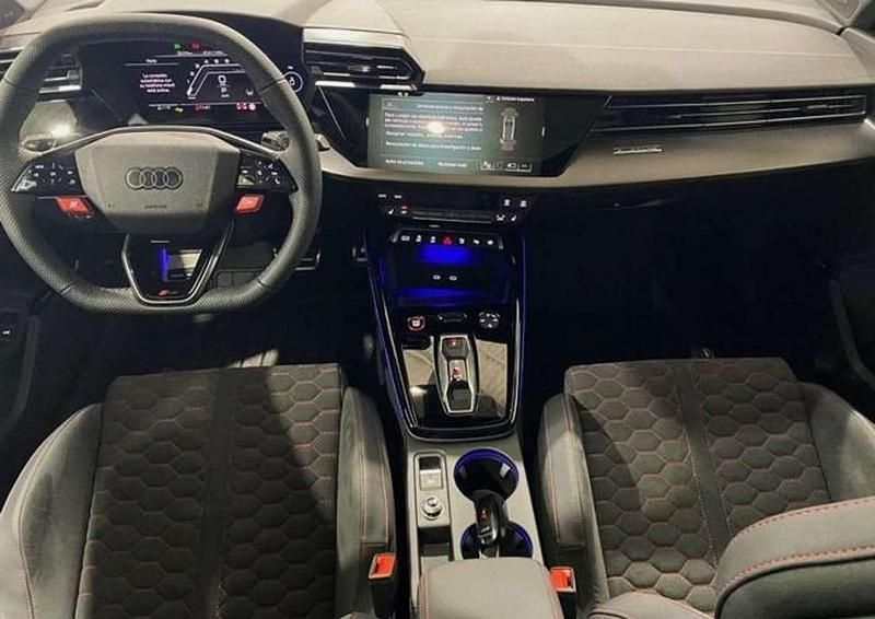 Usado Audi A3 400 CV (294 kW) 2025 Negro Berlina