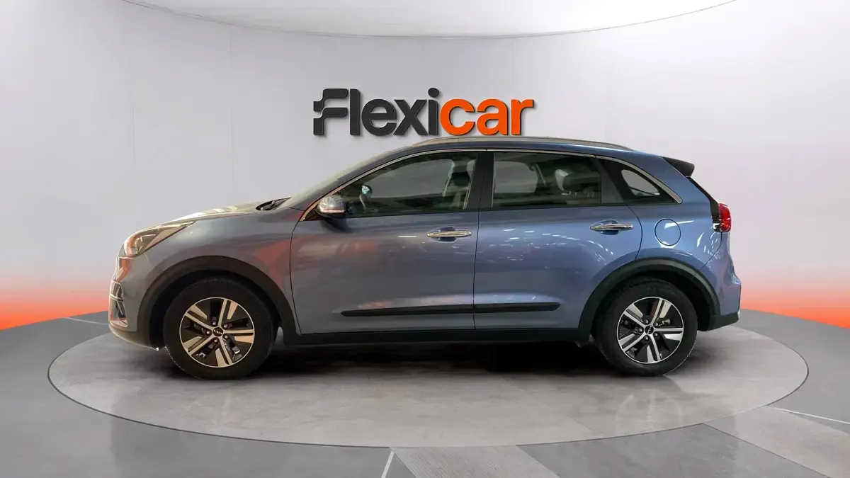 Usado Kia Niro 141 CV (103 kW) 2022 Azul SUV