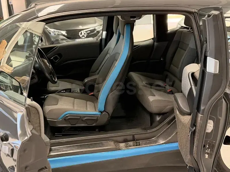 Usado BMW i3 Comfort Edition 170 CV (125 kW) 2015 Negro Utilitario