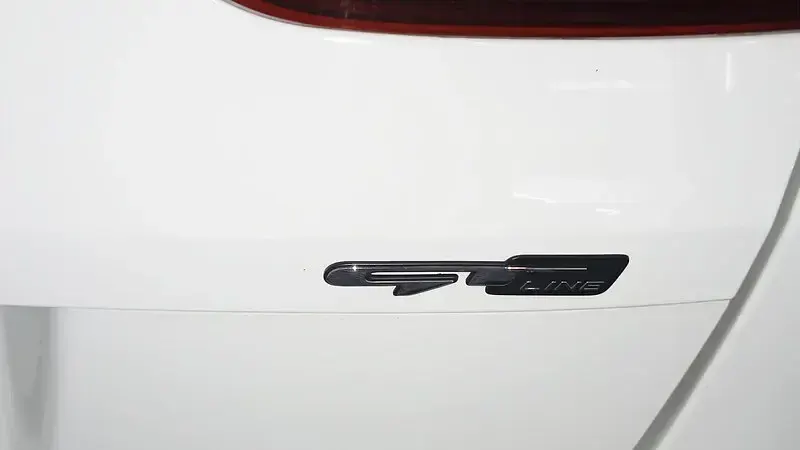 Usado Kia Ceed GT GT-Line 136 CV (100 kW) 2020 Blanco Familiar