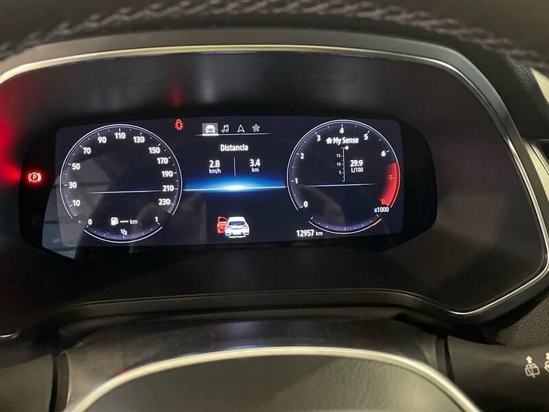 Usado Renault Captur Techno 90 CV (66 kW) 2024 Gris SUV