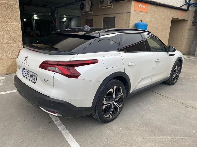 Usado Citroën C5 X Shine 225 CV (165 kW) 2023 Blanco Familiar