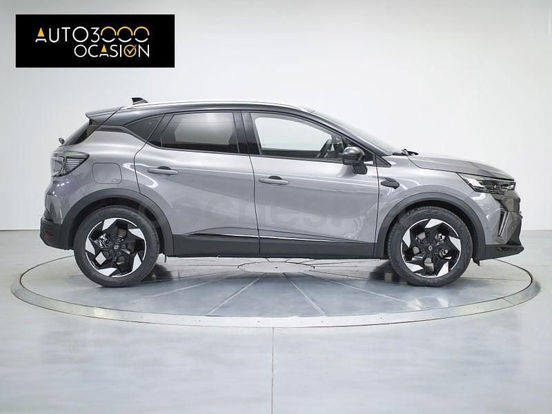 Usado Renault Captur Techno 100 CV (73 kW) 2025 Negro SUV