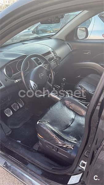 Usado Citroën C-Crosser Exclusive 156 CV (114 kW) 2008 Negro SUV