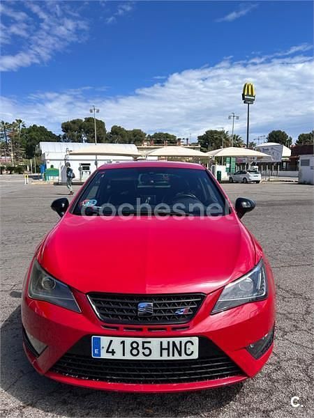 Usado Seat Ibiza SC CUPRA 180 CV (132 kW) 2012 Rojo Utilitario