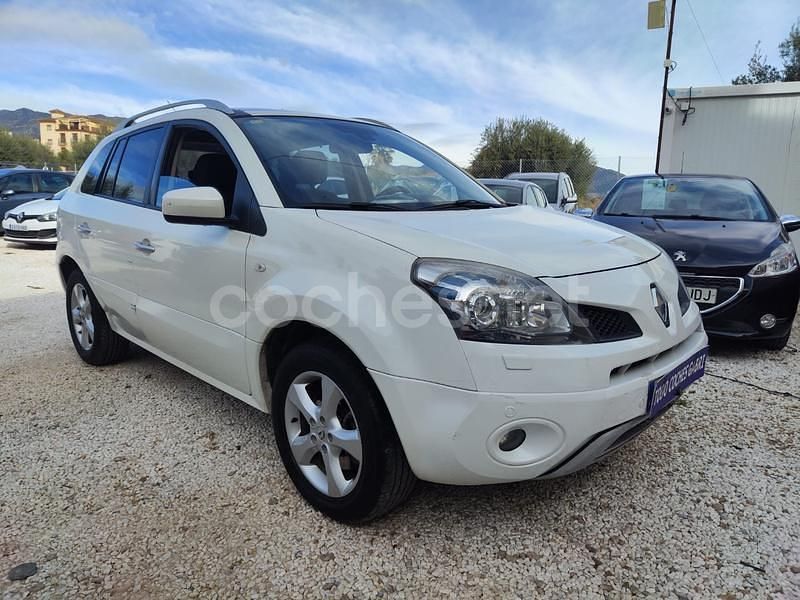 Blanco Usado 2009 Renault Koleos Dynamique SUV | 5990 € (Precio justo) - Imagen 1/4