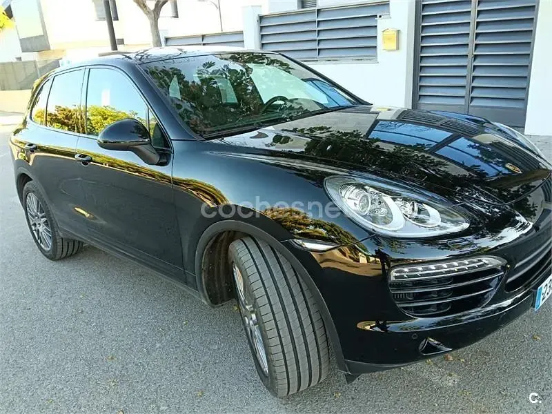 Usado Porsche Cayenne 240 CV (176 kW) 2012 Negro SUV