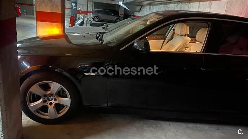 Usado BMW 530 258 CV (189 kW) 2008 Negro Berlina