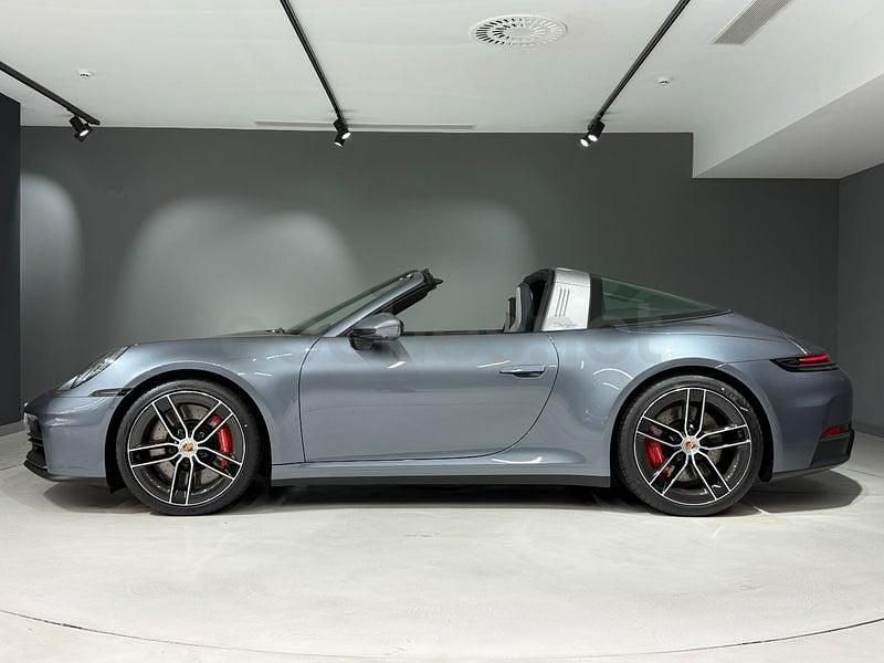 Usado Porsche 911 480 CV (353 kW) 2025 Gris / plata Coupe