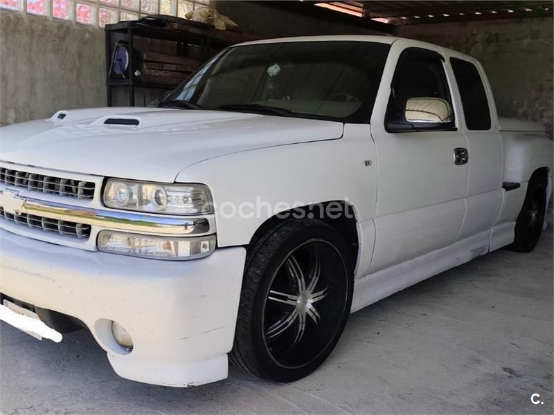 Blanco Usado 2001 Chevrolet Tahoe LT SUV | 30.000 € - Imagen 1/3