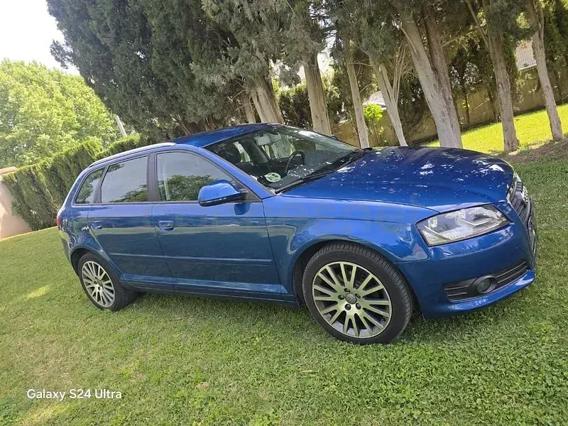Usado Audi A3 140 CV (102 kW) 2009 Azul Utilitario