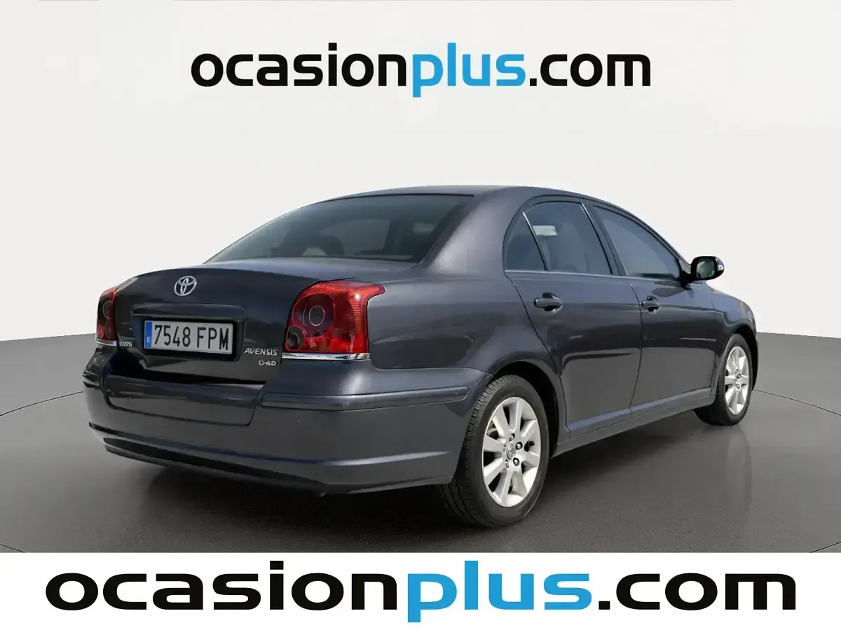 Usado Toyota Avensis Sol 150 CV (110 kW) 2007 Gris Berlina