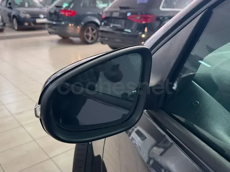 Usado VW Golf VI GTI 210 CV (154 kW) 2010 Negro Utilitario