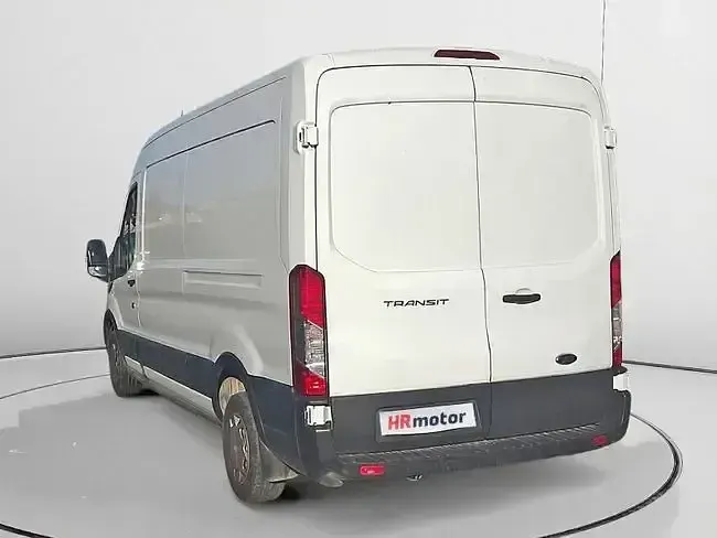 Usado Ford Transit Trend 131 CV (96 kW) 2022 Blanco Van