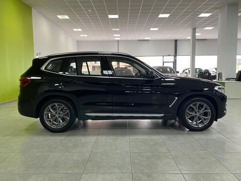 Usado BMW X3 Comfort Edition 150 CV (110 kW) 2021 Negro SUV