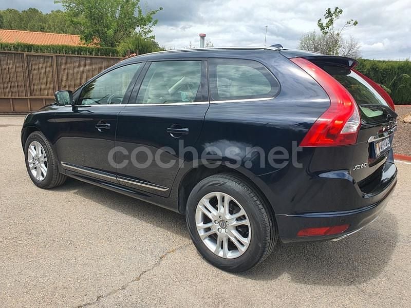 Usado Volvo XC60 Summum 190 CV (139 kW) 2015 Azul SUV