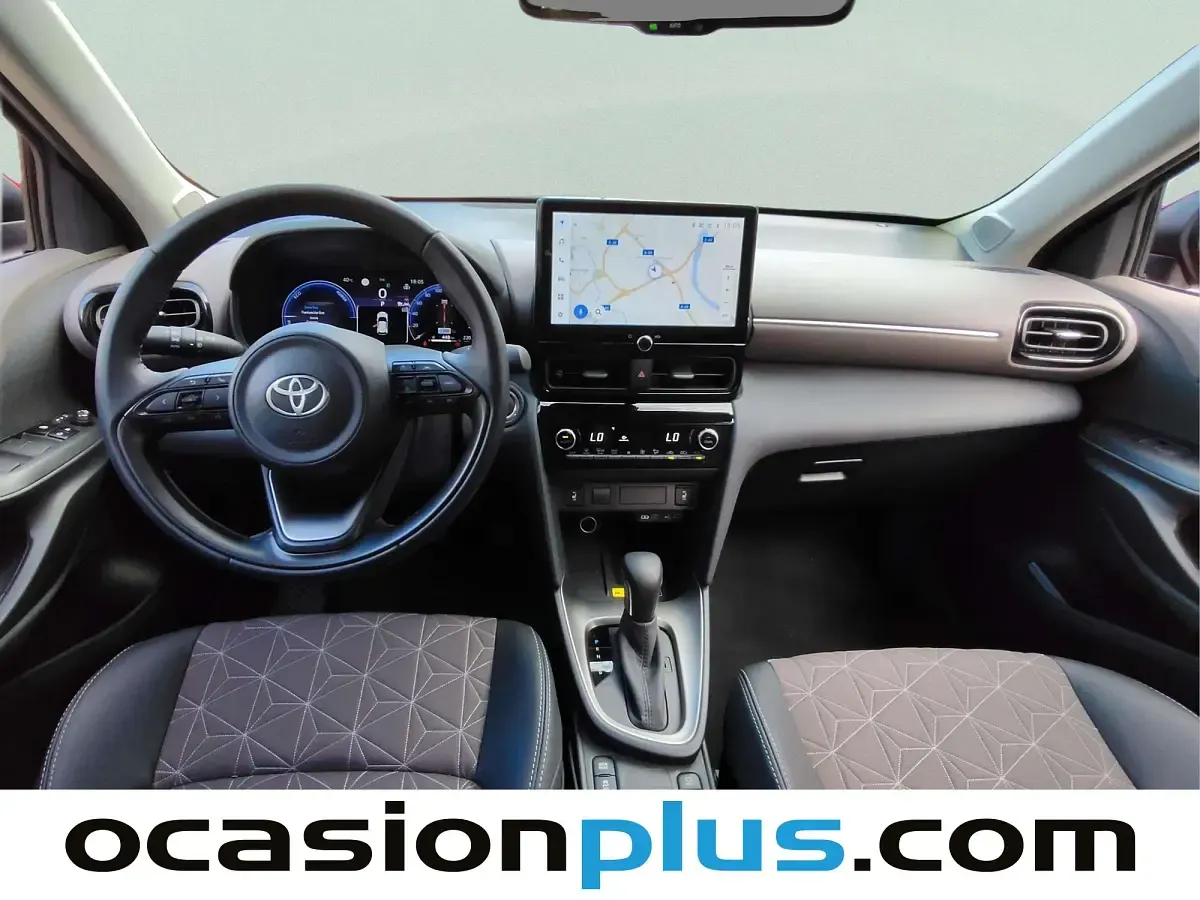Usado Toyota Yaris Cross Style 116 CV (85 kW) 2024 SUV