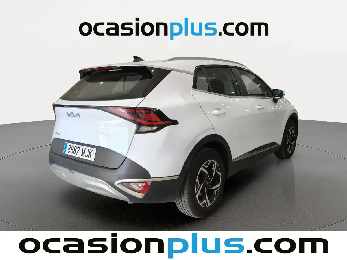 Usado Kia Sportage 136 CV (100 kW) 2023 Blanco SUV