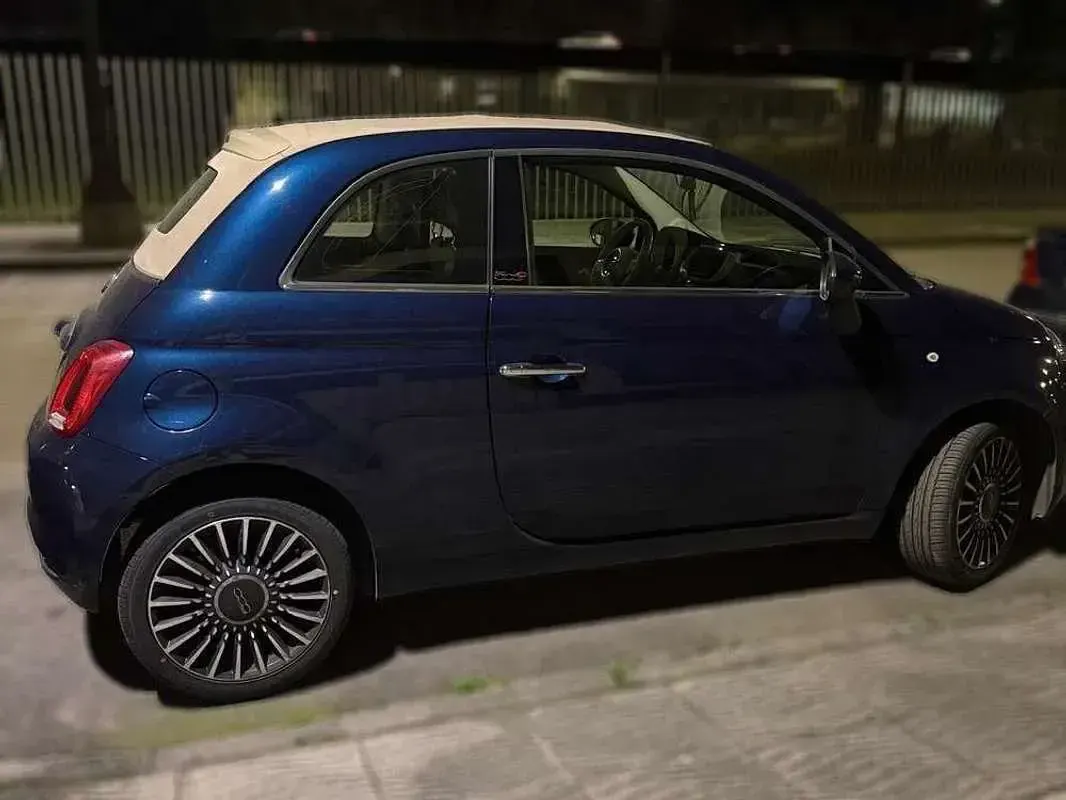 Usado Fiat 500C Lounge 69 CV (50 kW) 2018 Azul Descapotable