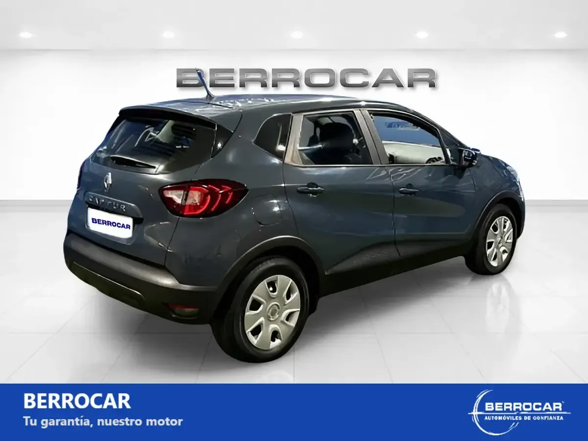 Usado Renault Captur LIMITED 90 CV (66 kW) 2019 Gris SUV