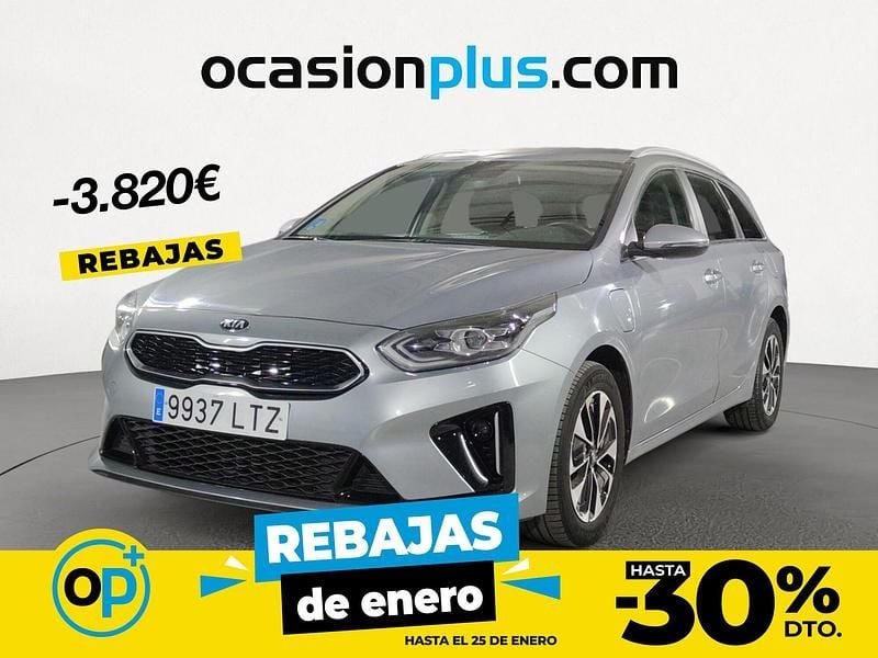 Gris / plata Usado 2021 Kia Ceed Utilitario | 19.890 € (Precio justo) - Imagen 1/4
