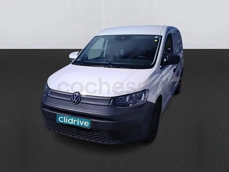 Usado VW Caddy Maxi 102 CV (75 kW) 2023 Blanco Monovolumen