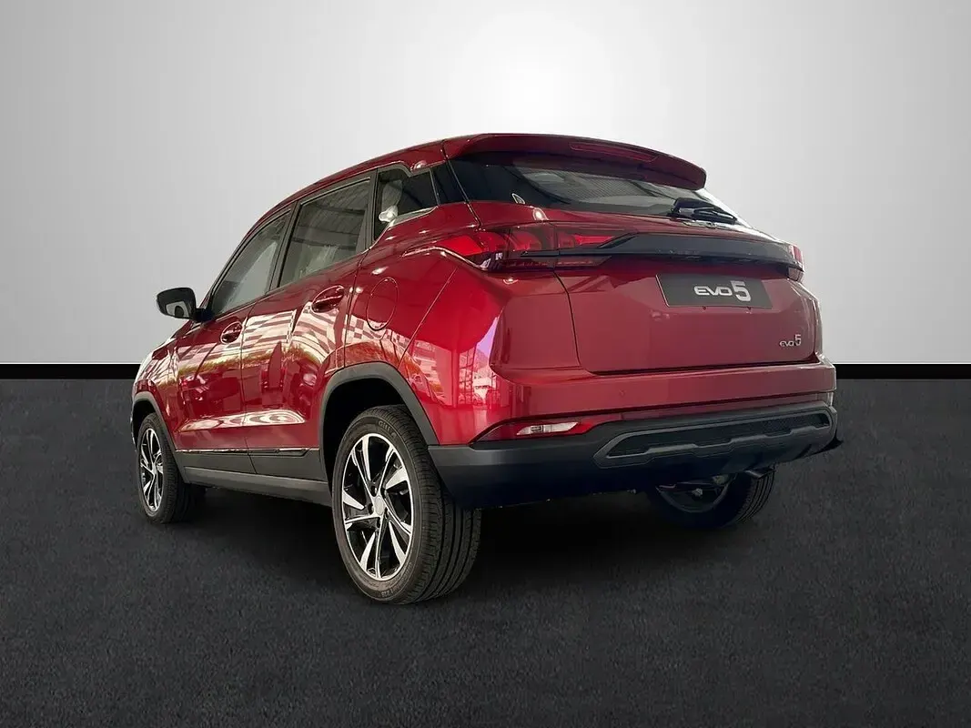 Nuevo EVO Evo 5 92 kW (126 CV) 2025 Rojo SUV