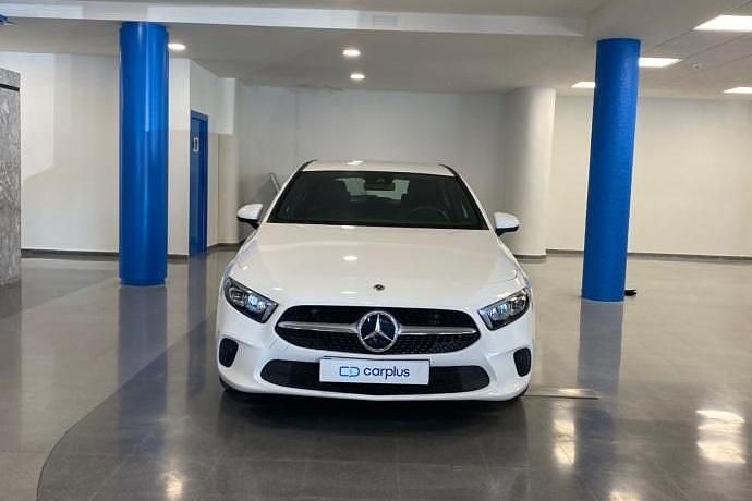 Usado Mercedes A180 136 CV (100 kW) 2021