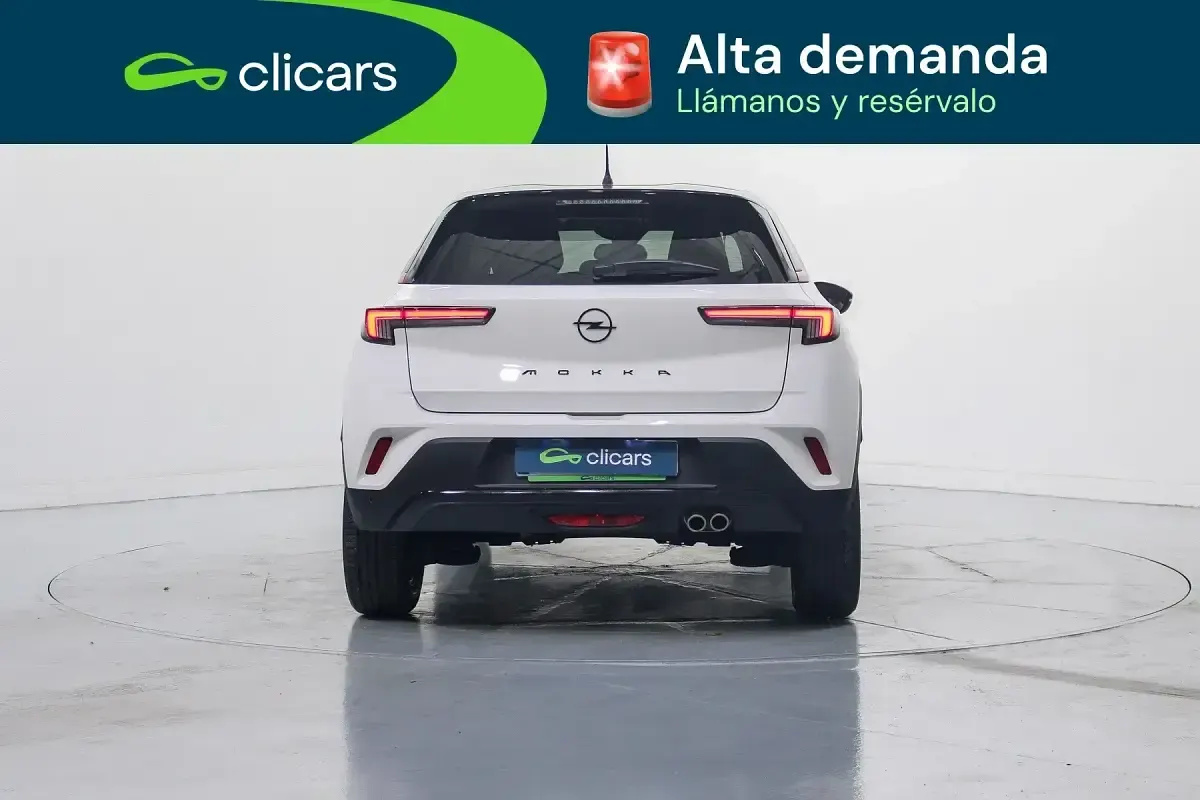 Usado Opel Mokka GS Line 130 CV (95 kW) 2021 Blanco SUV