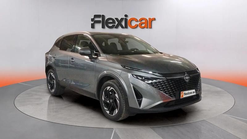 Usado Nissan Qashqai N-Connecta 140 CV (102 kW) 2025 Gris SUV