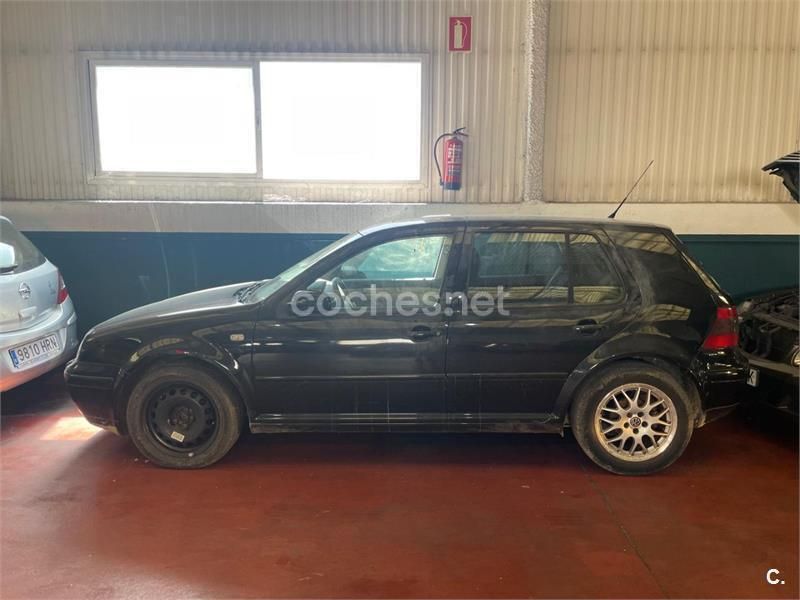 Negro Usado 2003 VW Golf IV GTI Berlina | 1500 € - Imagen 1/4