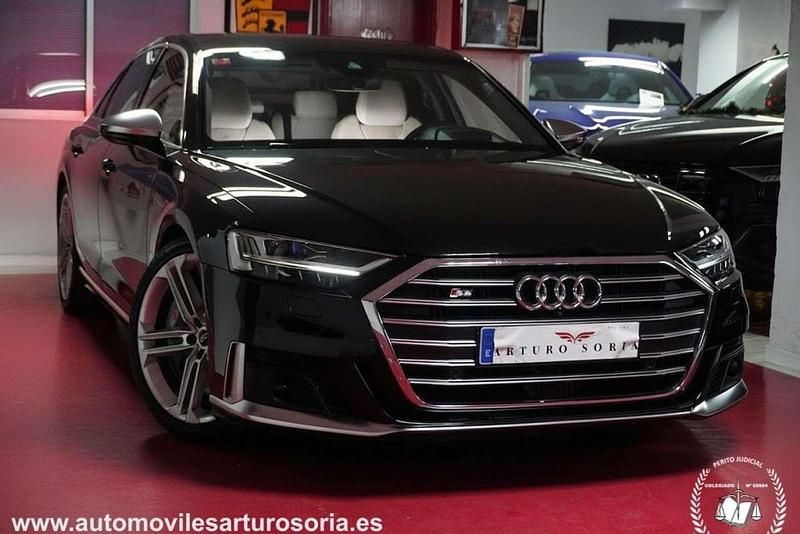 Usado Audi S8 Advanced 571 CV (419 kW) 2021 Negro Berlina