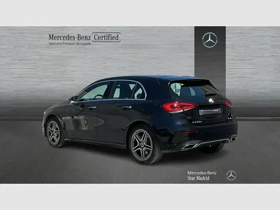 Usado Mercedes A250 218 CV (160 kW) 2022 Negro Berlina