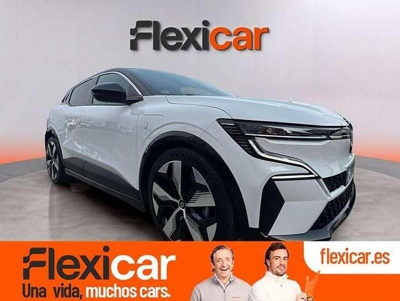 Usado Renault Megane E-Tech Equilibre 96 kW (131 CV) 2023 Blanco Utilitario