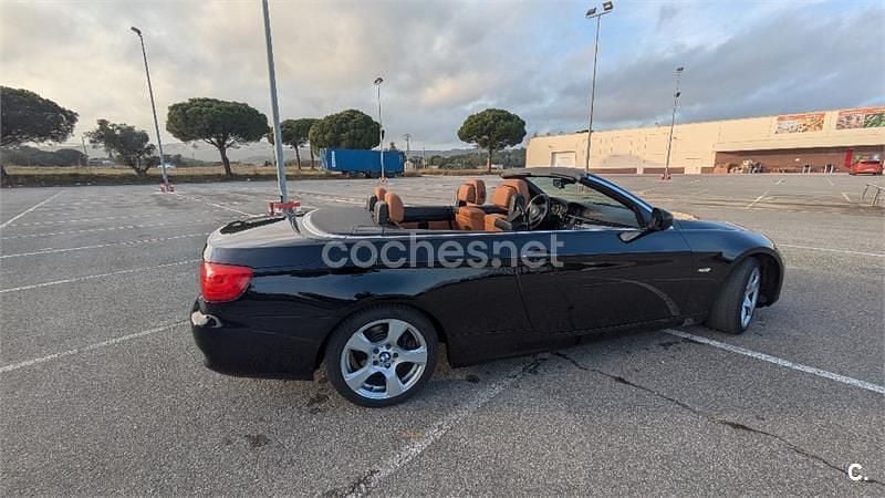 Usado BMW 320 Cabriolet 170 CV (125 kW) 2014 Azul Descapotable