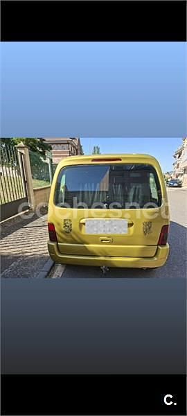 Blanco Usado 2009 Citroën Berlingo Monovolumen | 2400 € (Caro) - Imagen 1/4