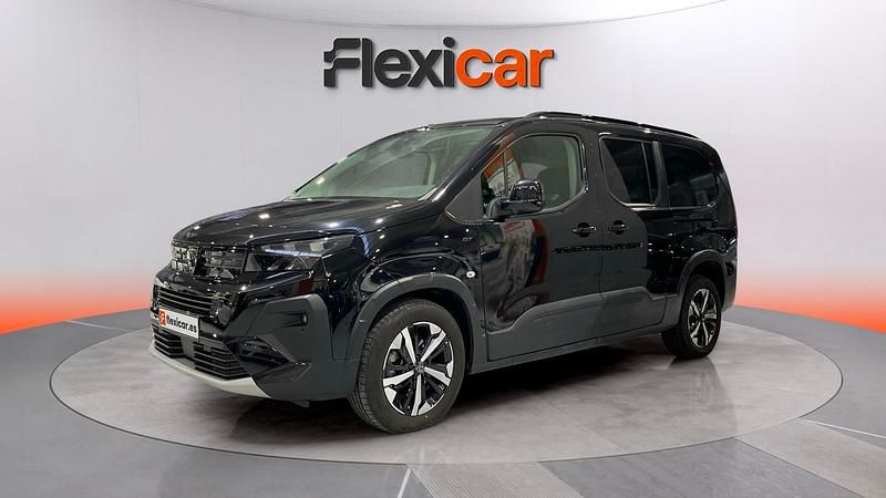 Usado Peugeot Rifter GT 131 CV (96 kW) 2025 Negro Monovolumen