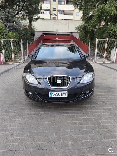 Negro Usado 2006 Seat Leon Reference Berlina | 3499 € (Buen precio) - Imagen 1/4