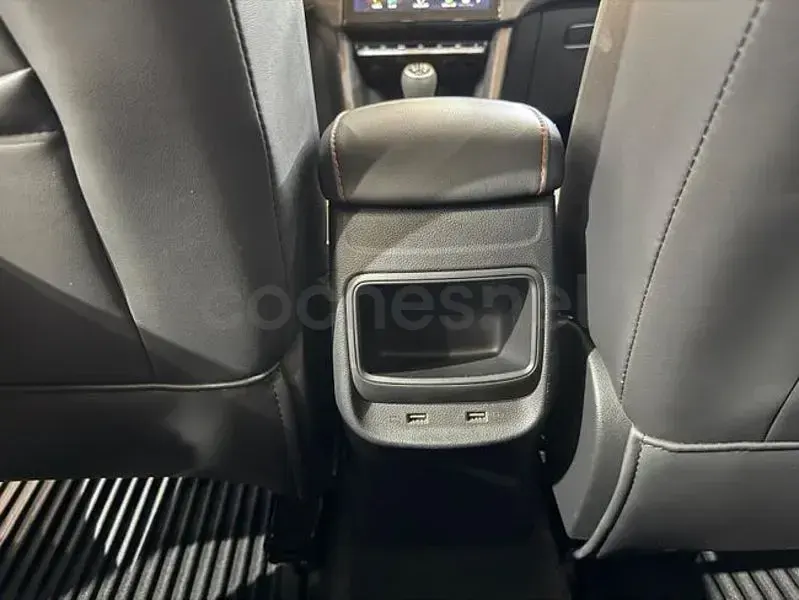 Usado MG ZS Luxury 111 CV (81 kW) 2023 Blanco SUV