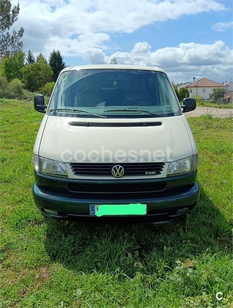 Usado VW Multivan 130 CV (95 kW) 2003 Verde Van