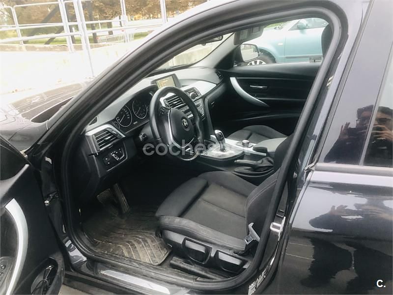 Usado BMW 320 Comfort Edition 184 CV (135 kW) 2014 Negro Berlina